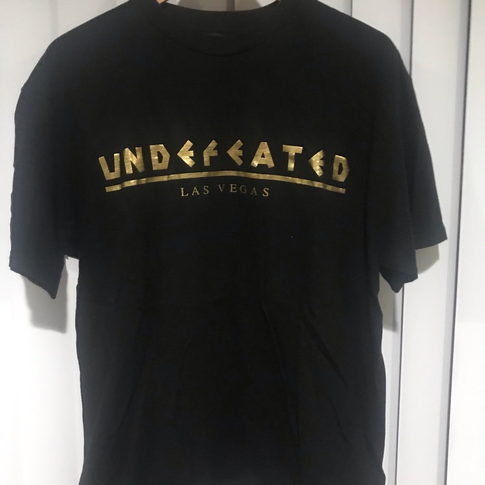 Las Vegas exclusive undefeated / Cesar’s place  T